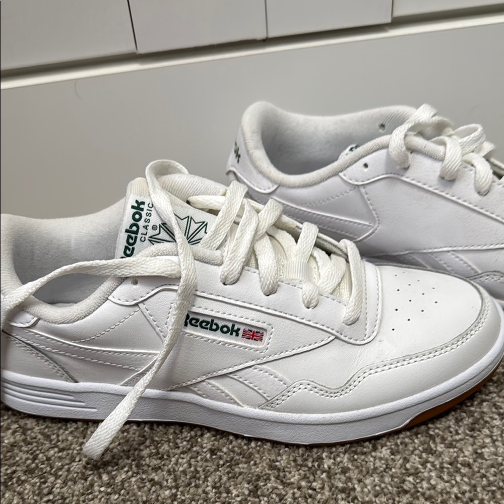 Reebok Classic Women’s White Sneakers